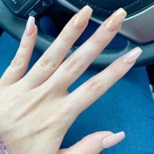 De minimal nail trend van 2023 124798841 1294381714242674 7876373844384455862 n