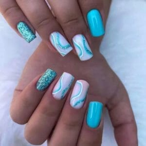 24 stuks blauw gestreepte kunstnagels - nepnagels - plaknagels