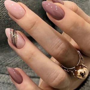 24 stuks bruine kunstnagels - nepnagels - plaknagels