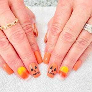 5 super ideeën voor halloween gelnagels 312197635 134071045841469 9159402891644472316 n