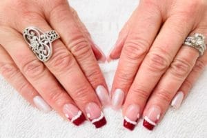 Welke 2 verschillende soorten gelnagels bestaan er? Soorten gelnagels