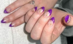 French manicure: 3 handige tips en leuke ideeën! 323824357 1168052187409750 5293013965999852437 n