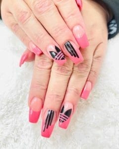 3 tips voor de beste professionele led lamp voor gelnagels. 346899293 6944022275624609 8089575285889107468 n