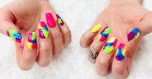 Felle en levendige gelnagel trends van 2023 348648025 224209587015123 1394266519206447532 n 1