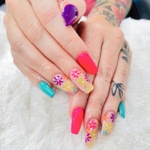 5 nieuwe technieken en super handige innovaties wat gelnagels betreft! 434641873 18275462233202449 3060717130238524058 n