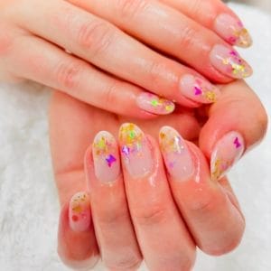 Doe het zelf gelnagels: 3 tips hoe je dat makkelijk zelf kunt doen! 437768952 18277063066202449 7507335402933794082 n