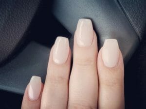 8 inspiratie ideeën voor super mooie gelnagels! 71186045 191253188546007 4731524301625760161 n