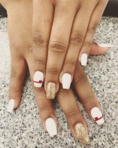 7 super ideeën voor mooie witte gelnagels 85209251 1269050530151446 744636267026749547 n