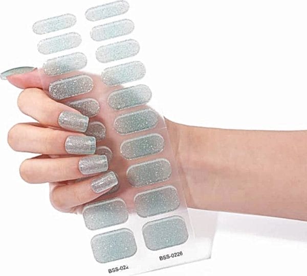 Gel nail wraps - gel nagel wraps - gel nail stickers - gel nagel folie - uv lamp - glitter silver
