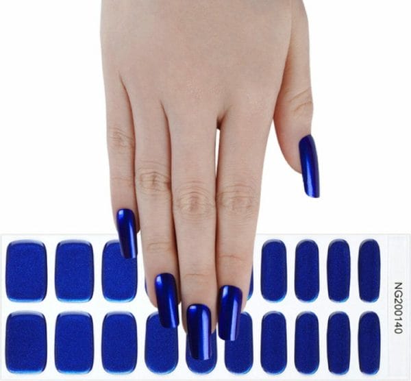 Gel nail wraps - gel nagel wraps - gel nail stickers - gel nagel folie - uv lamp - shiny blue