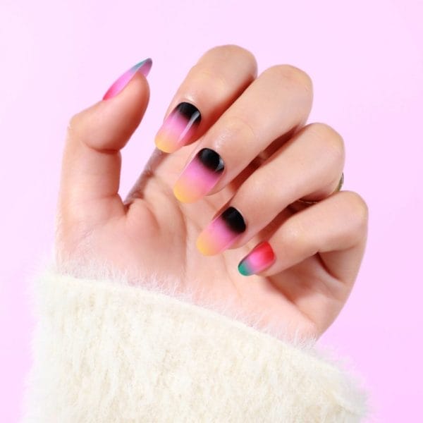 Press-on nail - pixi - multicolor-roze-zwart-geel-groen- plaknagels-trendy