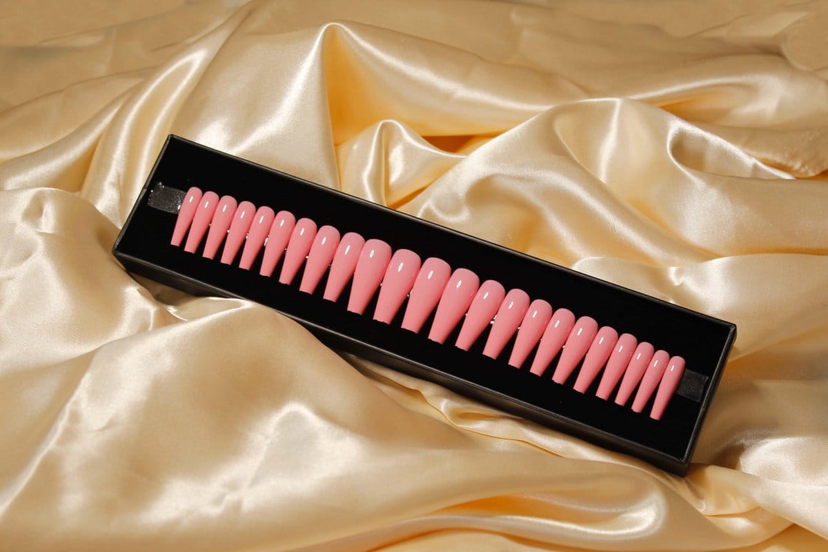 Rose - nail tabs - press on nails - nep nagels - plak nagels Rose - nail tabs - press on nails - nep nagels