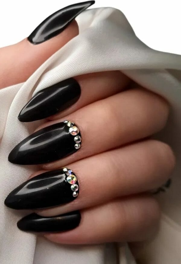 Sd press on nails - b-series - plaknagels - nagelset 20 nagels - b52 zwart - steentjes - gellak - nagellak - medium stiletto nageltips - nepnagels met lijm - kunstnagels - nail art - handmade - valse nagels - nagelvijl - accessoires - medium nagels