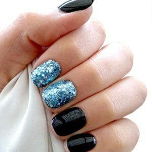 SD Press on Nails - B138 - Plaknagels met nagellijm - Kort Naturel Kunstnagels - Zwart en blauw glitter - Set 20 Nagels