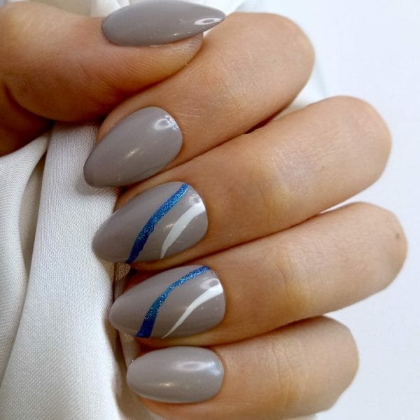 Sd press on nails - b146 - plaknagels met nagellijm - xs stiletto kunstnagels - bruingrijs swirls - set 20 nagels