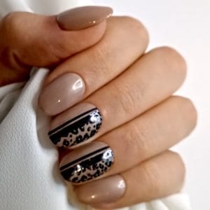 SD Press on Nails - B156 - Plaknagels met nagellijm - Korte ronde nageltips -Nude Bruin Shimmer Zwart - Set 20 Kunstnagels handgemaakt van gel polish