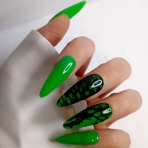 SD Press on Nails - B158- Plaknagels met nagellijm - XL Stiletto Kunstnageltips - Neon Groen Zwart - Set 20 Kunstnagels handgemaakt van gellak