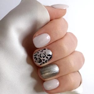 SD Press on Nails - B176 - Plaknagels met nagellijm - Kort Naturel - Wit - Tiger - Silver - Set 20 Kunstnagels handgemaakt van gel polish - Accessoires Feestdagen - Kunstnagels - Valse Nagels