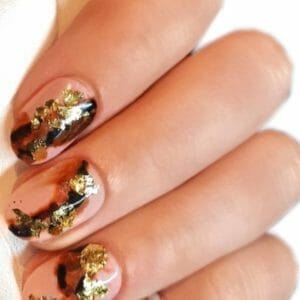 SD Press on Nails - Plaknagels - Gelnagels - 20 stuks - Handgemaakte Nagels - No. 155 Poison - Nepnagels - Nude met print en foil - Korte Nagels - Ronde Nagels - Kort Rond - Nail Art - Cadeau voor haar - Accessoires - Nagellijm - Gellak