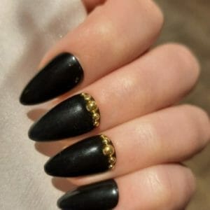 SD Press on Nails - Plaknagels - Gelnagels - 20 stuks - Handgemaakte Nagels no. 41 Au Revoir - Zwart - Goud- Nepnagels - Kort Stiletto - Nagelstudio - Gellak - Plaknagels met lijm - Nail art - Accessoires