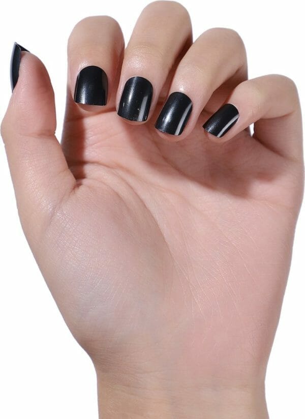 Shorty black- nail tabs - press on nails - nep nagels - plak nagels zwart