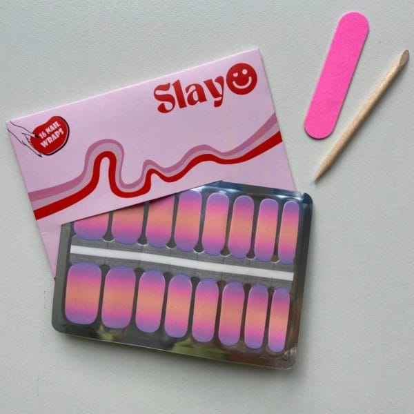 Slayo - nail wraps -- lovely l. A. -- nagel wraps - nail stickers - diy - nail art - nagelstickers - geen lamp nodig - ombre effect nagels