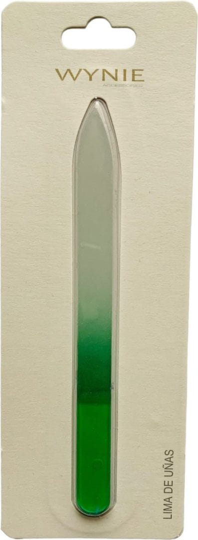 Wynie accessories - glasvijl / glas nagelvijl - transparant met groen handvat - 14 cm. Lang - 1 cm. Breed - 2 mm. Dik - 1 nagelvijl in blisterverpakking